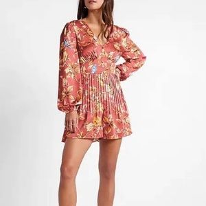 Express romper floral pink cute